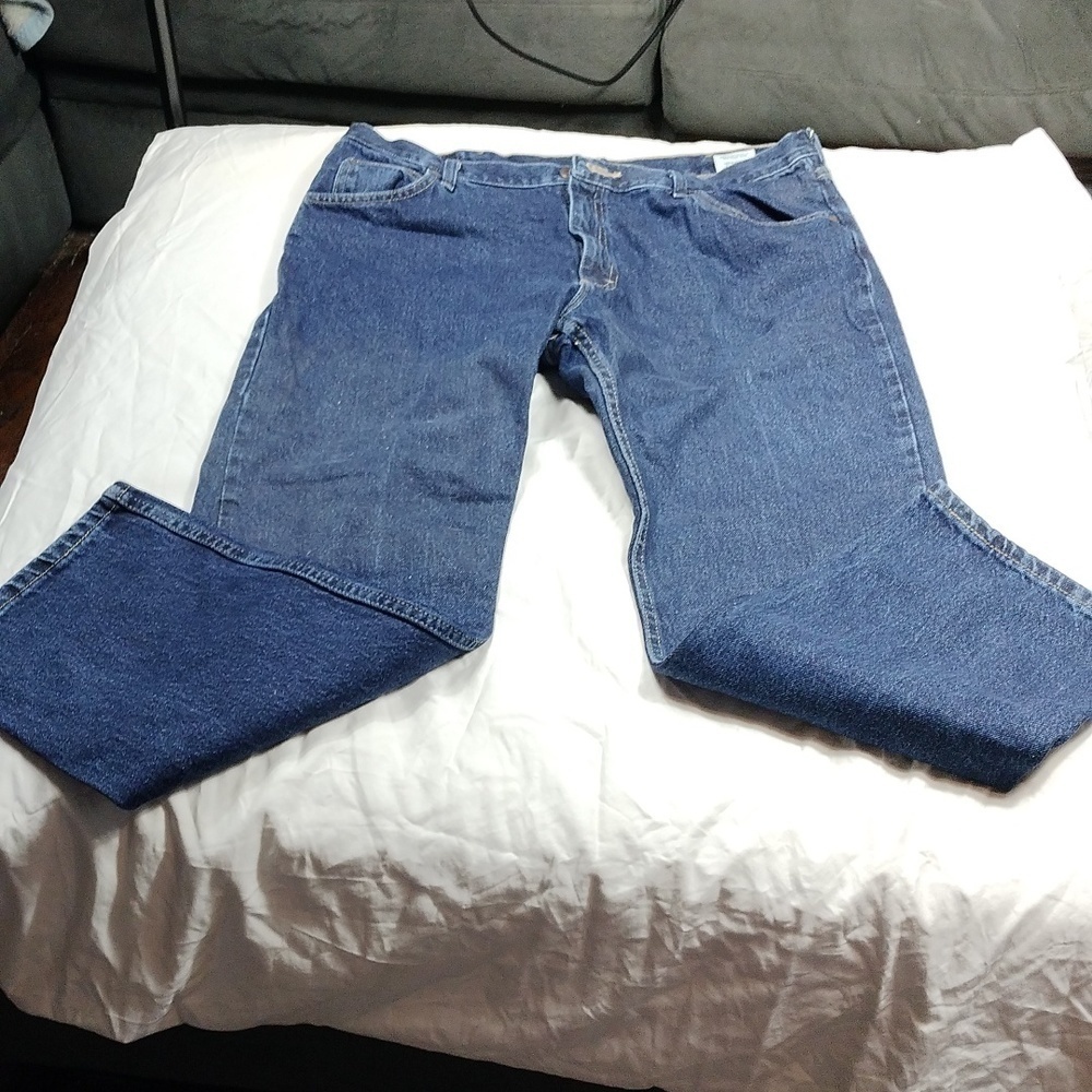 Wrangler men's jeans sized 38x30